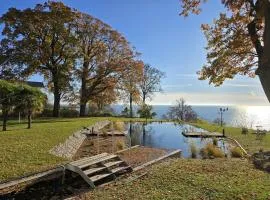 Villa Nause-FeWo Buchenfreund mit Spa und Freizeit