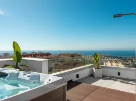 Penthouse Apt With Ocean View