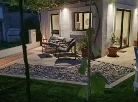 Apartman Family Covic 2 by Villas Guide