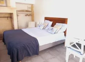 Studio - Château Le Noble