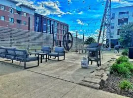 Cozy Greenwood Canopy