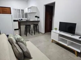 203 Casa equipada, conforto com cineminha e wi-fi