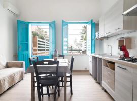 Appartamento Chiara، فندق في كابراس