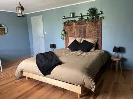 Las Mijeannos, Hotel in Cazalrenoux