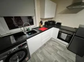 Cosy One-Bedroom Ground Floor Flat in Eccles, Manchester