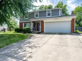 4BR with Pool Table & Game Room Near Downtown Sleeps 11 Family Friendly