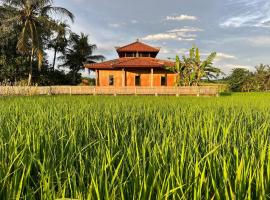 Cacao Bamboo House, hotel sa Krambitan