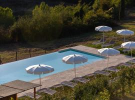 Chianti B&B Design infinity pool shared