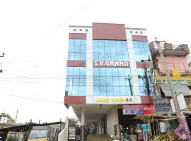 SV Grand, hotel in Proddatūr