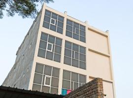 Hotel O 99, hotel in Rewāri