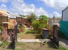 Maison chaleureuse avec terrasse à Sainte-Anne