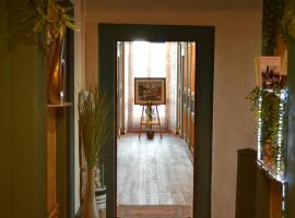 Hôtel de la Couronne, hotel i Les Bois