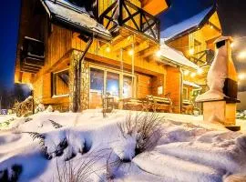 Bieszczadzka Hawira - w Centrum przy Jeziorze z Widokiem dla Rodzin