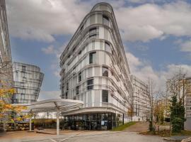Radisson Blu CDG Airport Terminal Hotel, Paris, hotel i Roissy-en-France