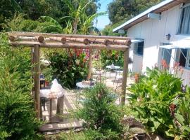 Casita frente mar playas del sur, hotel en Mar del Plata