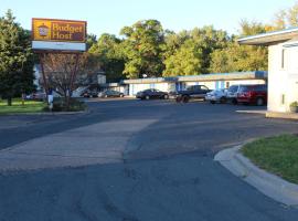 Budget Host Inn Fridley, hotel v destinaci Fridley