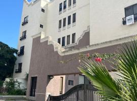 Cerca de todo en San Jerónimo, hotel em Monterrey