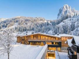 La Tambra - Hotel Lodge, hotel i Santa Cristina Val Gardena