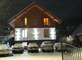 Apartm&aacute;nov&yacute; Dom Terchov&aacute;, hotel con tinas de hidromasaje en Terchov&aacute;