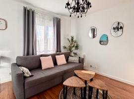 Studio en plein centre ville avec Parking, ξενοδοχείο στο Καλέ