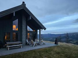 Mountain Cabin With Panoramic Views In Oppdal, hotel in Oppdal