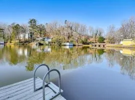 Lake Escape in South Carolina Dock and Patio!