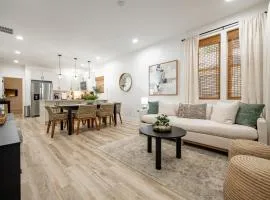 Modern Cottage - Near State Fairgrounds - Backyard - Family Friendly