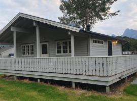 Åndalsnes Camping og Motell AS: Veblungsnes şehrinde bir otel