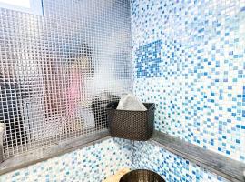 Anetes pirts, Hotel in Jaunanna