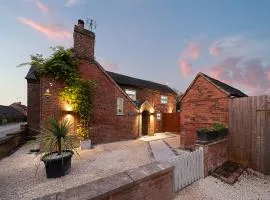 Blacksmiths Cottage by Birch Stays