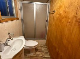 Hostal trolten, ξενοδοχείο 