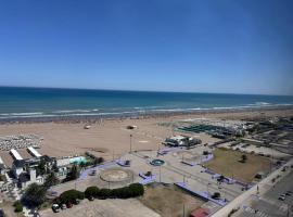 MONOAMBIENTE EDIFICIO OCEANO NECOCHEA frente al mar,, hotelli kohteessa Necochea