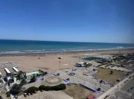 MONOAMBIENTE EDIFICIO OCEANO NECOCHEA frente al mar,
