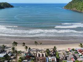 Kubotique Beachfront Staycation, Hotel in El Nido