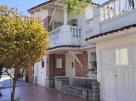 Chalet en Centro de Miramar, Hotel in Miramar