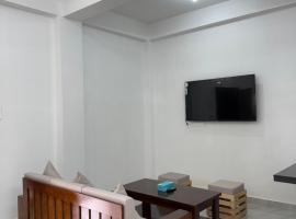 Tinhenric's Modern 2BHK Near Bhutan Gate, Hotel in Jaigaon