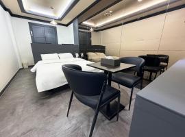 Carlton Hotel, hotel in Incheon