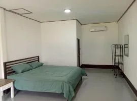 Koh Kho Khao Guest House