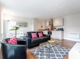 Roomspace Serviced Apartments - Trinity House, hotel v destinaci Reigate