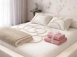 ALE HOME