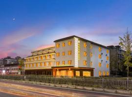 风隐天骄影院酒店成都望丛祠地铁站熊猫基地店, hotel u gradu Čengdu