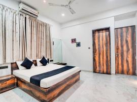 Villa Viva By DanCenter | 5BHK | Pvt Pool | Lonavala, hotell i Malavli