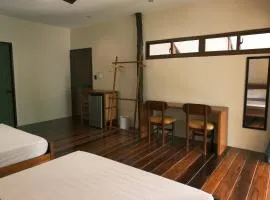 Easy Does It Guesthouse Siargao