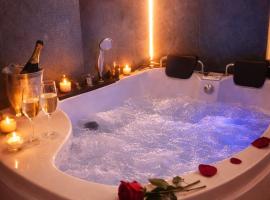 Jacuzzi & Bike Apartment, Krakow