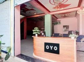 SPOT ON by OYO Green Indian Hotel And Rooms