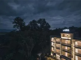 Danxia Mountain Mountain Original Color Homestay