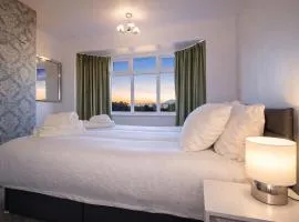 Relaxing 3BR Escape, Conveniently Located Near Grantham, Free Parking