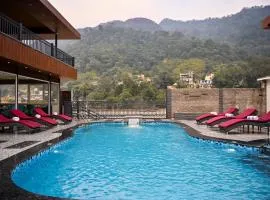 Amritara Chakra River Resort