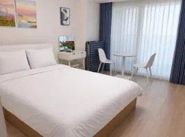 Sokcho Summitbay 1209 "Ocean View"