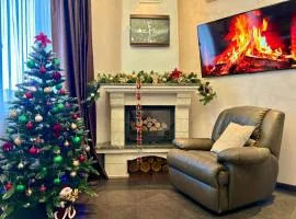 Двоповерховий Пентхаус с великим Джакузі біля метро Наукова